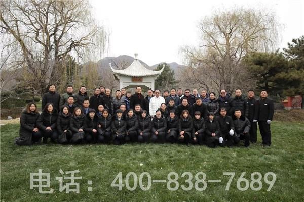 现场嘉宾纪念留影 现场嘉宾纪念留影